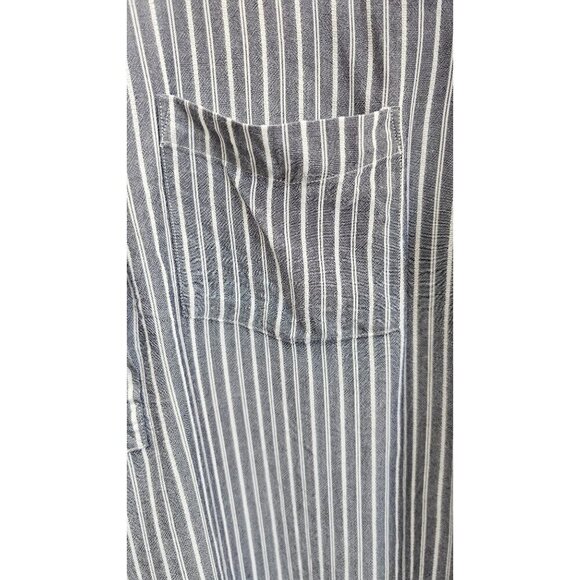 Rails Gray and White 3/4 Sleeve Notched Collar Shirt - Picture 6 of 6